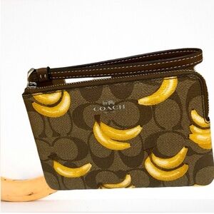 COACH LIMITED EDITION Wristlet Banana Print Khaki/Dark Saddle NWT